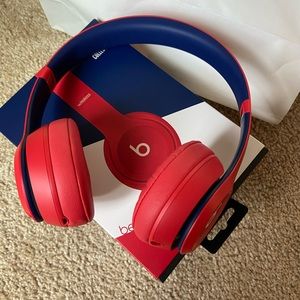 Beats Solo3 WIRELESS headphones